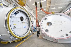 正在项目一线触摸财产转型力量